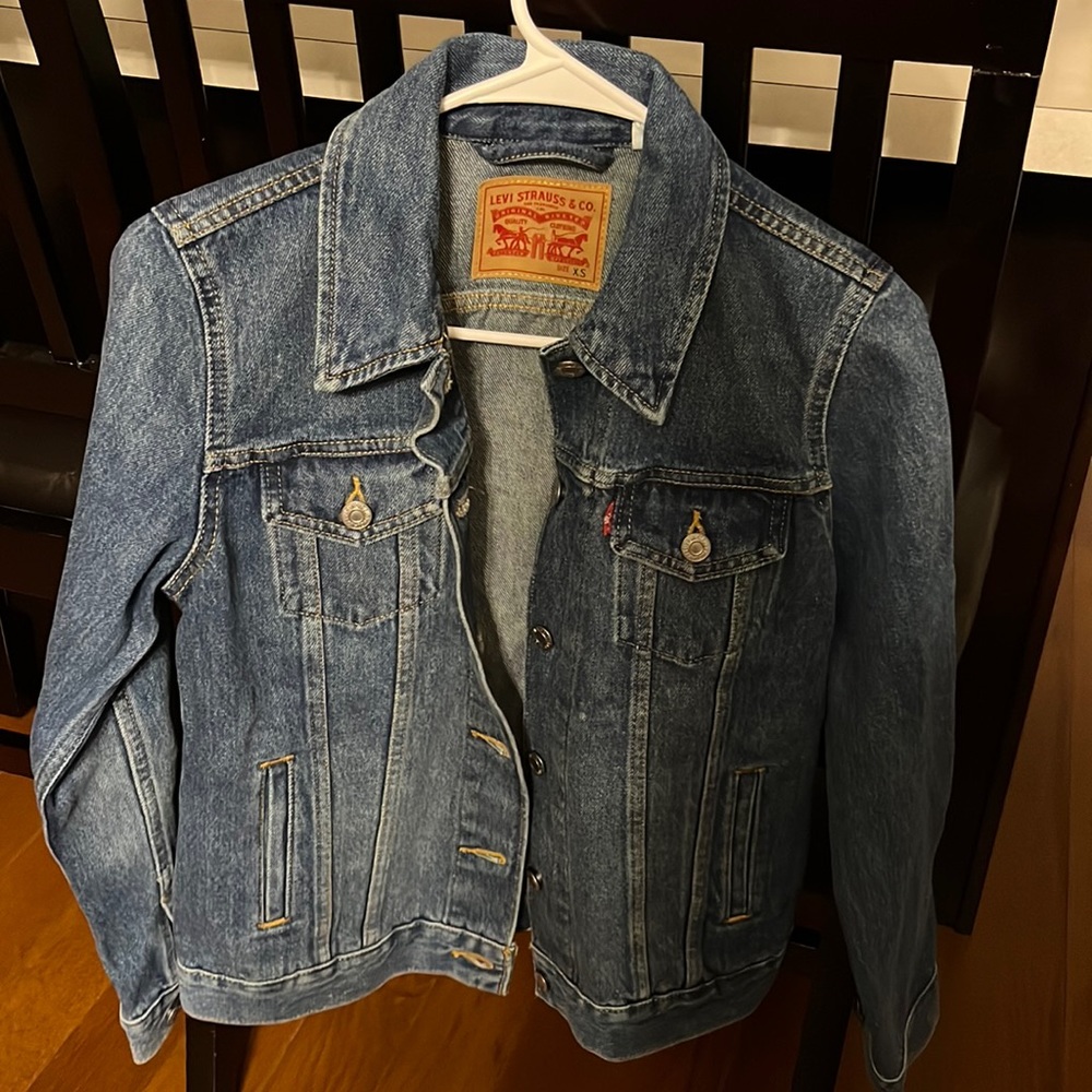 Levi Jean Jacket. New. XS